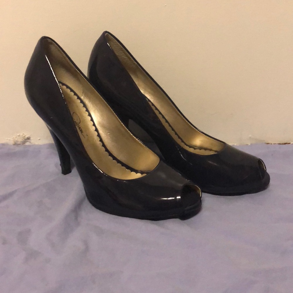 Jessica Simpson Purple peep toe high heel